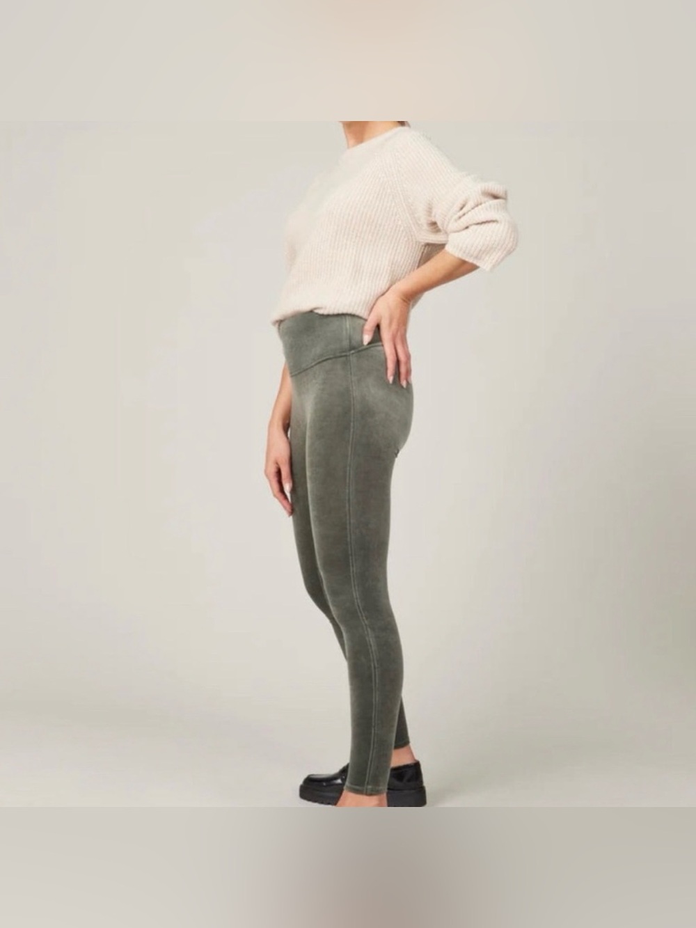 SPANX Olive High-Waist Leggings